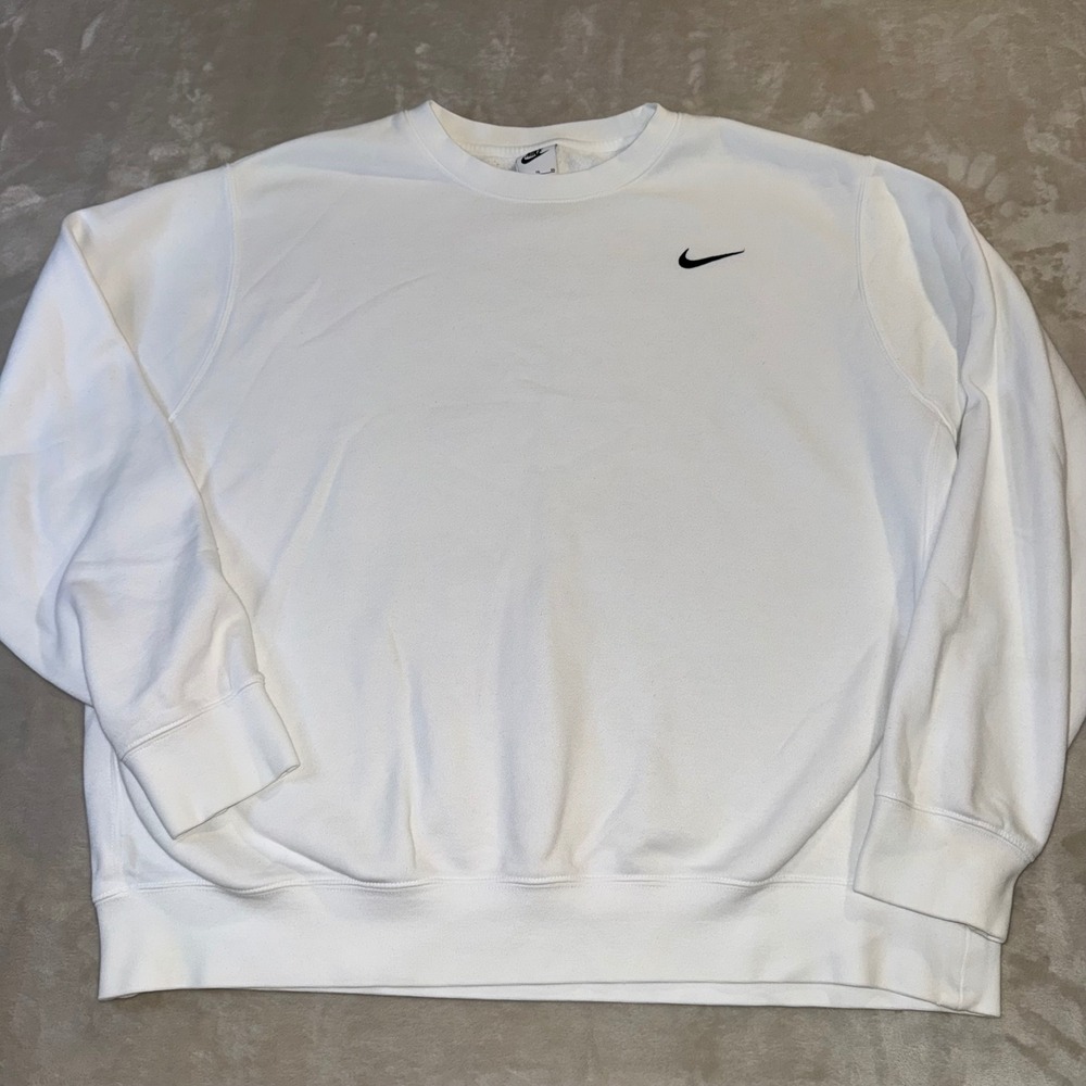 Nike Sportswear Club Fleece Crewneck Sweatshirt White Black Swoosh CJ1614-100 XL